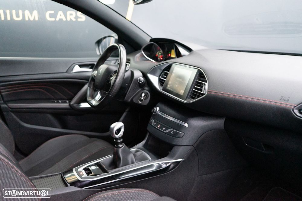 Peugeot 308 SW 2.0 BlueHDi GT Line - 35