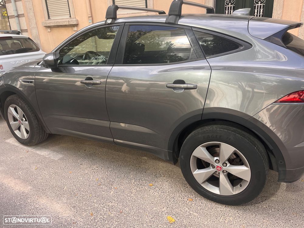 Jaguar E-Pace 2.0 i4D R-Dynamic S - 6