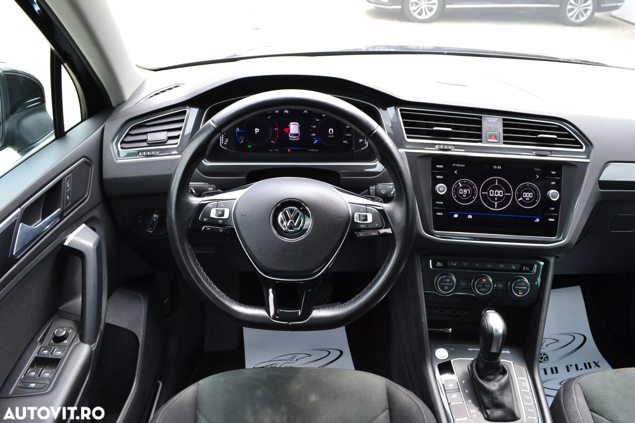 Volkswagen Tiguan 2.0 TDI 4Mot DSG Highline - 13