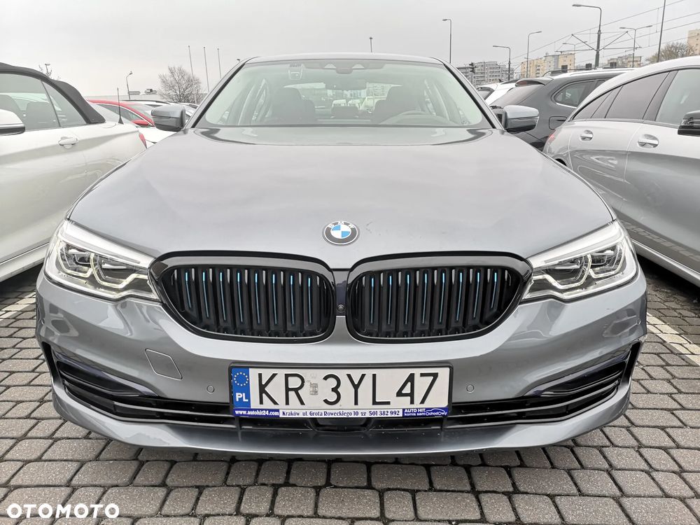 BMW Seria 5 530e iPerformance - 3
