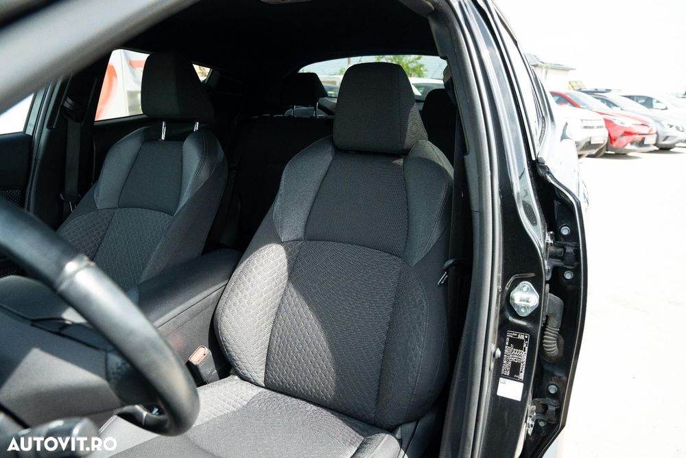 Toyota C-HR - 6