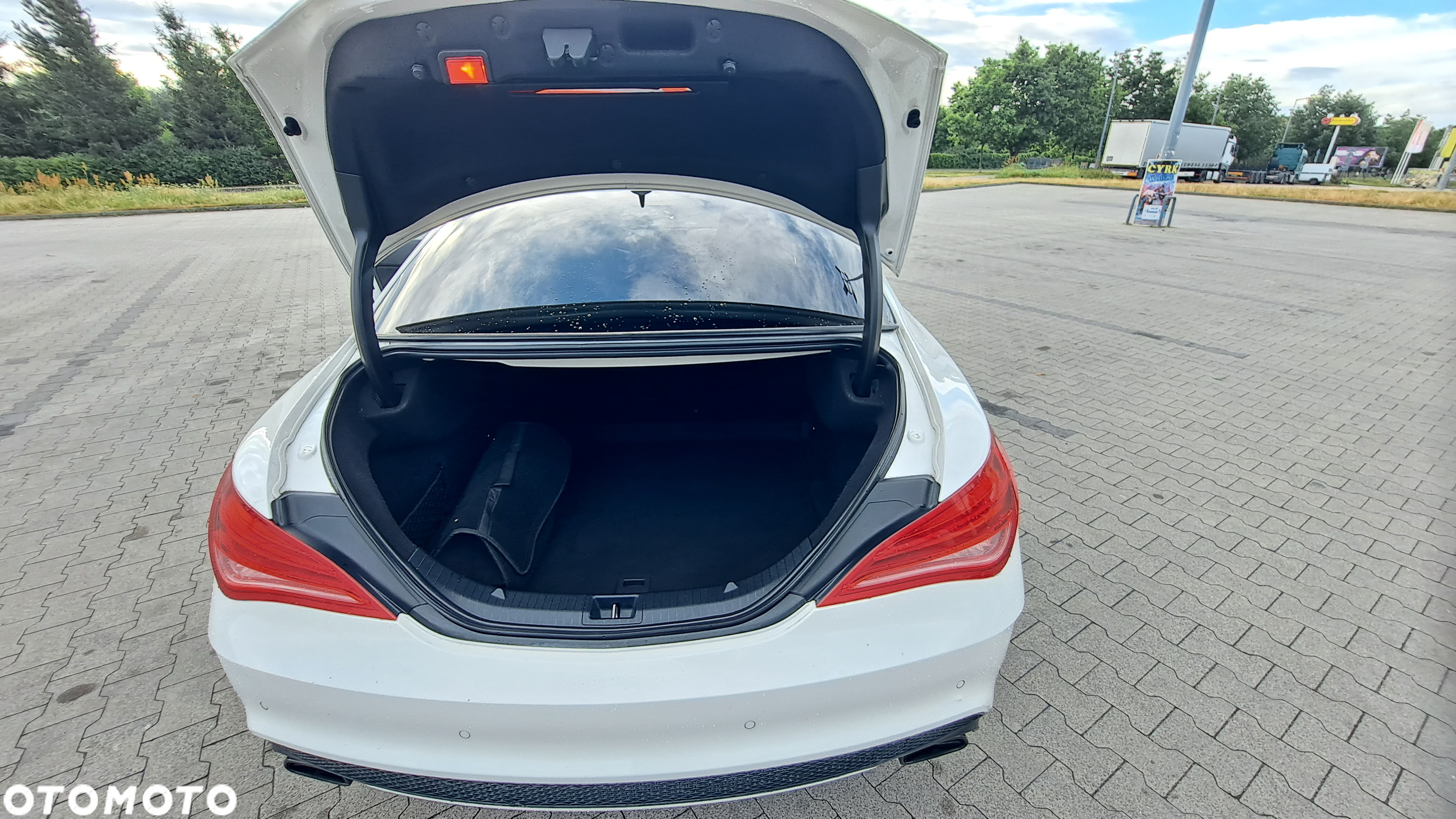 Mercedes-Benz CLA - 17