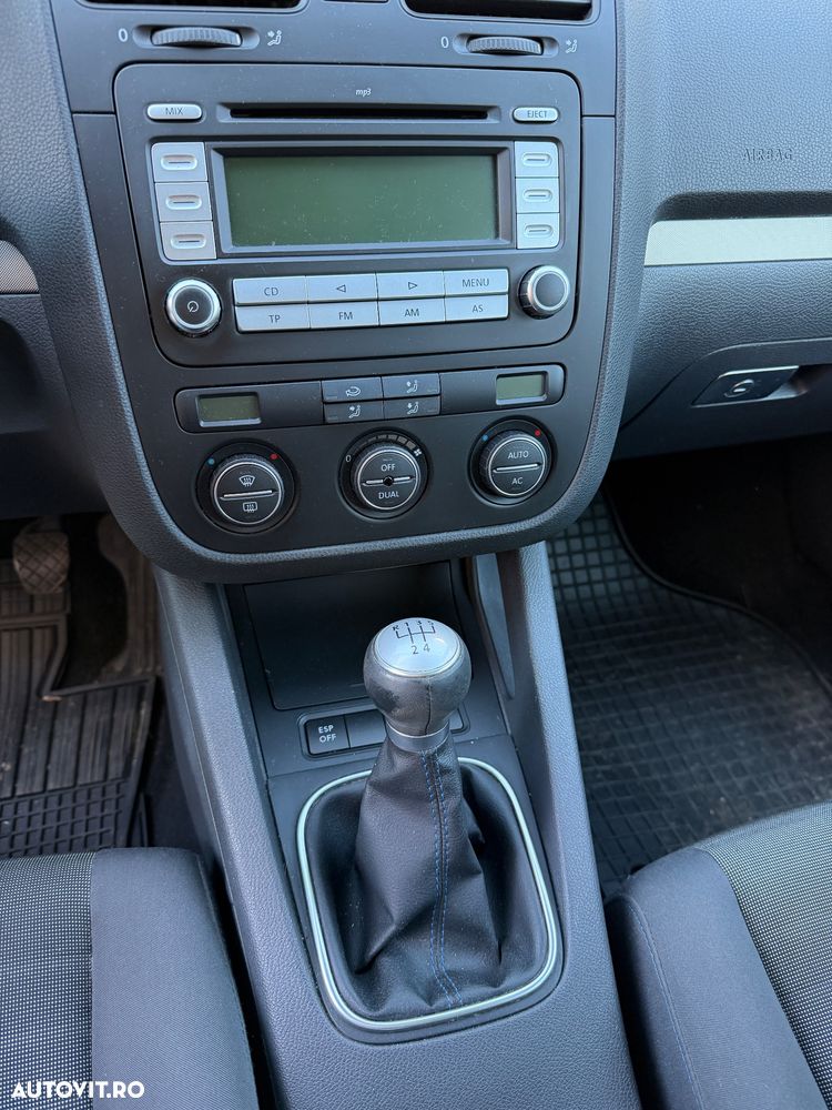 Volkswagen Golf 1.6 Trendline - 7