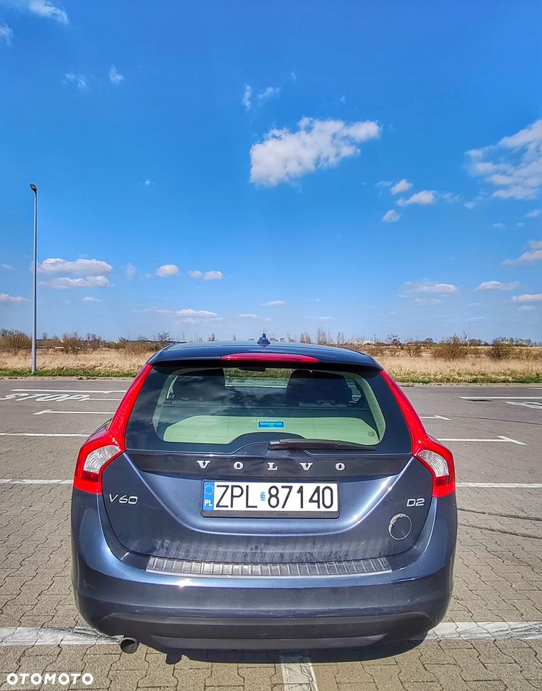 Volvo V60 D2 - 9