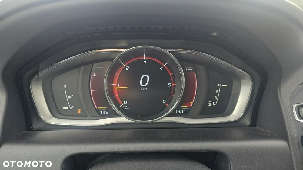 Volvo XC 60 D3 Geartronic Momentum - 38