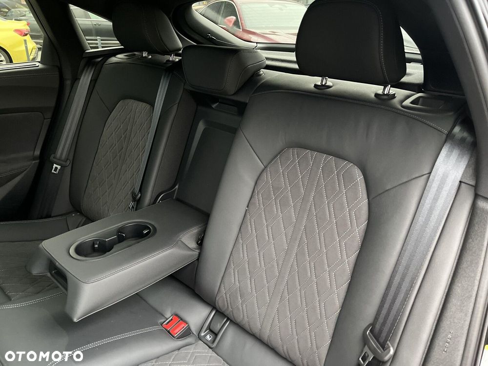 Audi A5 Limousine - 11