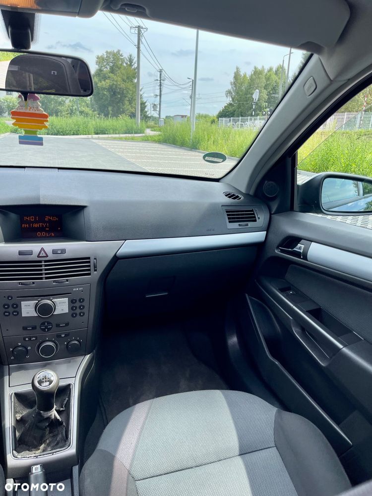 Opel Astra 1.8 Edition Plus - 15