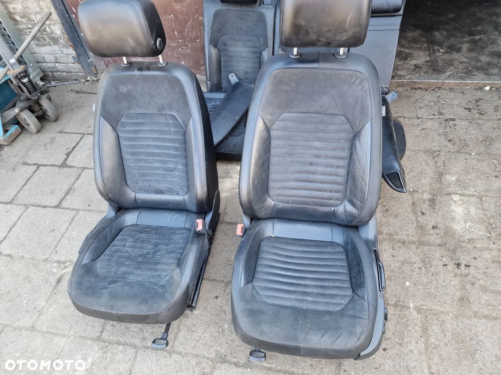 Komplet  foteli  vw Passat  B7  kombi  grzane - 1