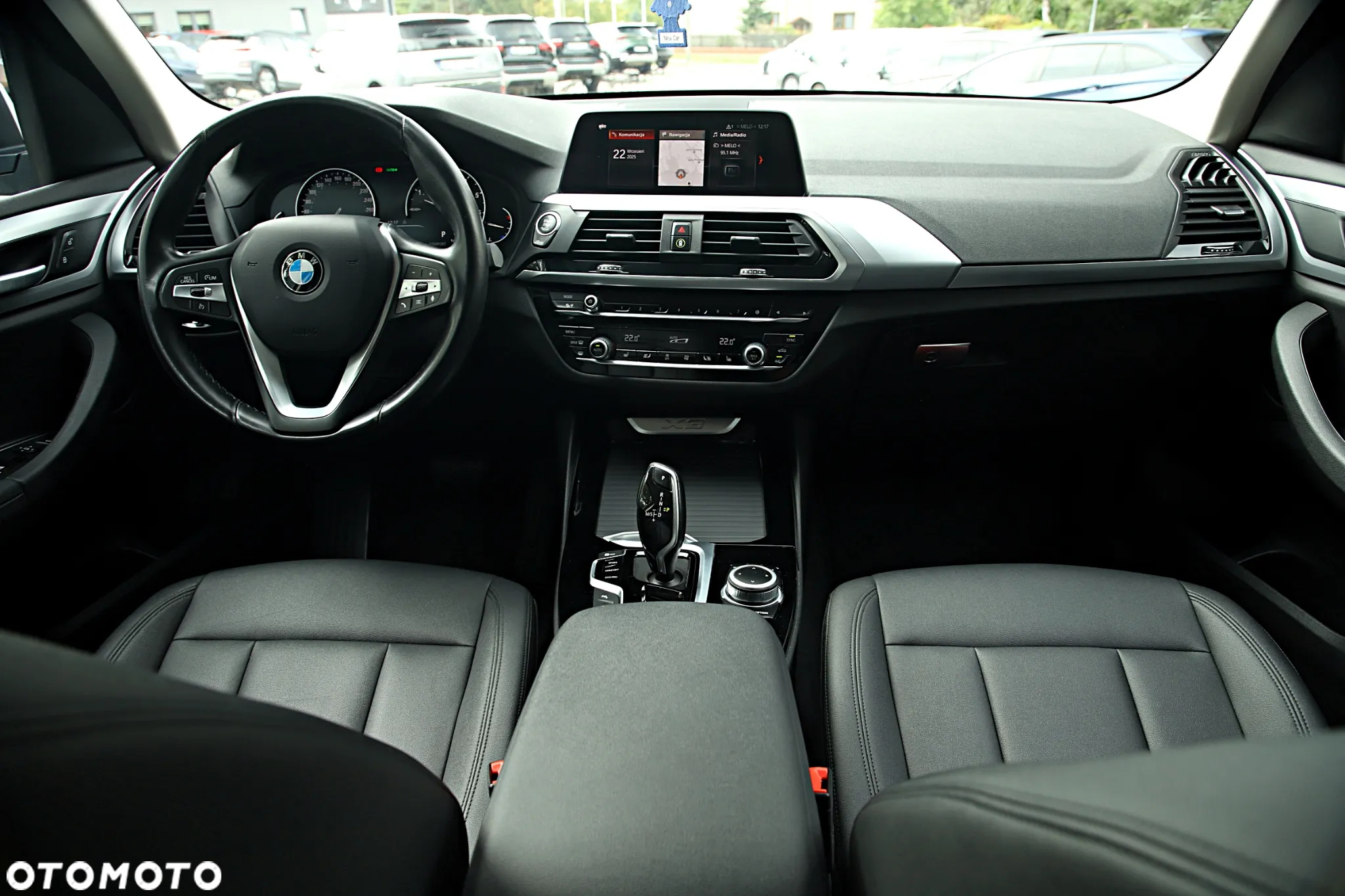BMW X3 xDrive20i GPF Advantage - 33