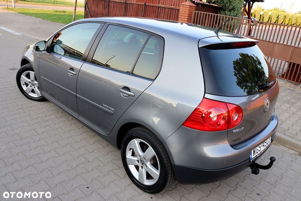 Volkswagen Golf 1.4 TSI United - 9