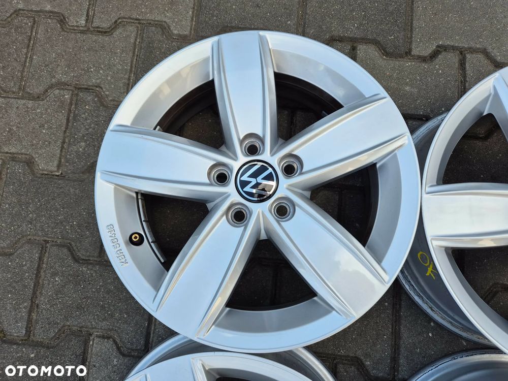 Felgi aluminiowe 15"  Volkswagen Polo VI - 5