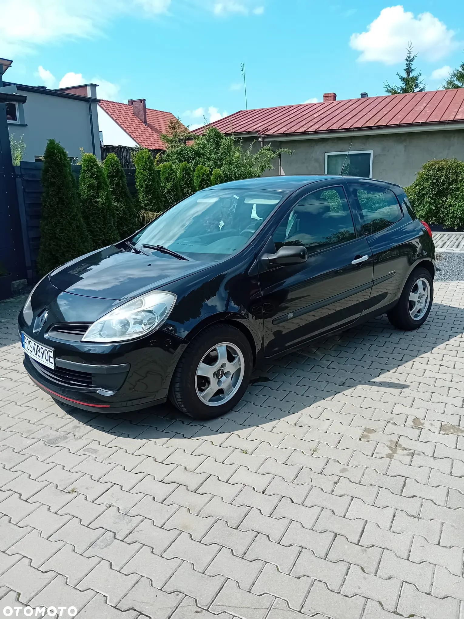 Renault Clio 1.5 dCi Privilege - 1