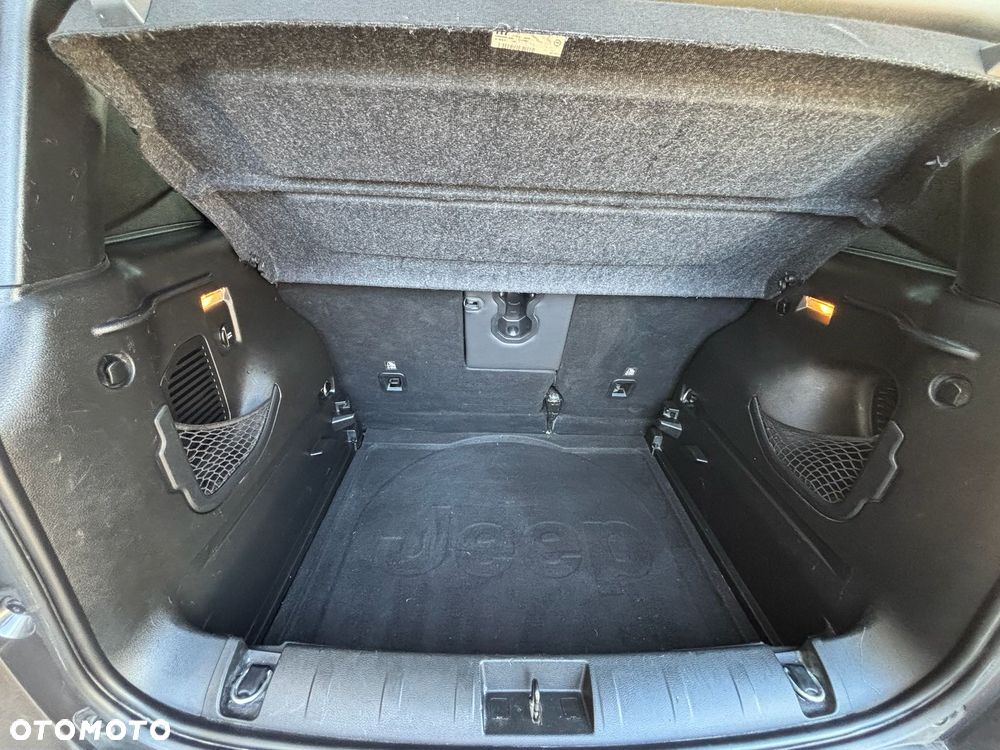 Jeep Renegade - 18
