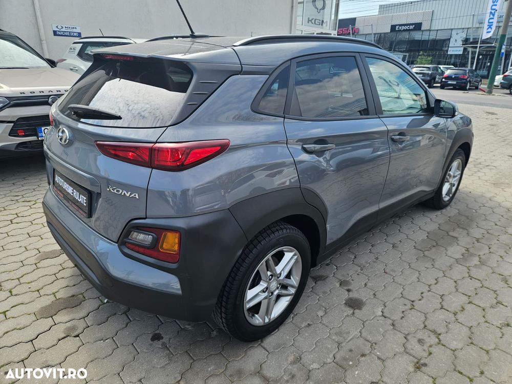 Hyundai KONA - 7