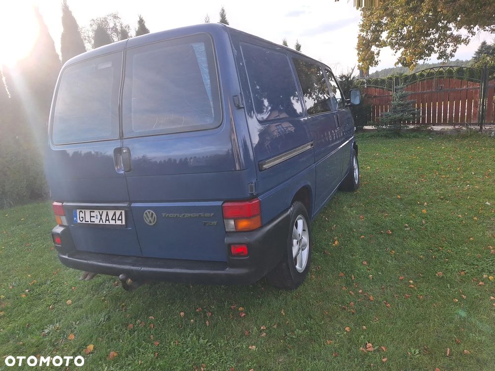 Volkswagen Transporter - 10