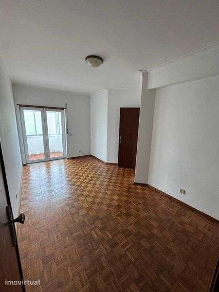 Apartamento T3 || Centro de Leiria - Grande imagem: 5/9
