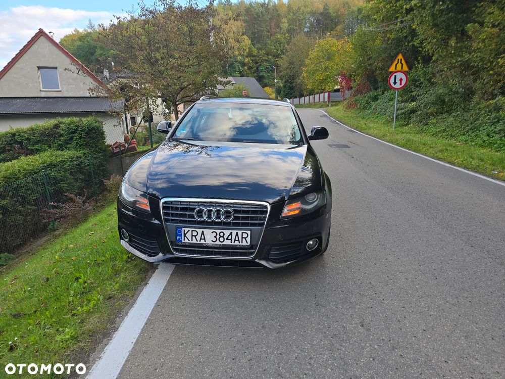Audi A4 Avant - 11