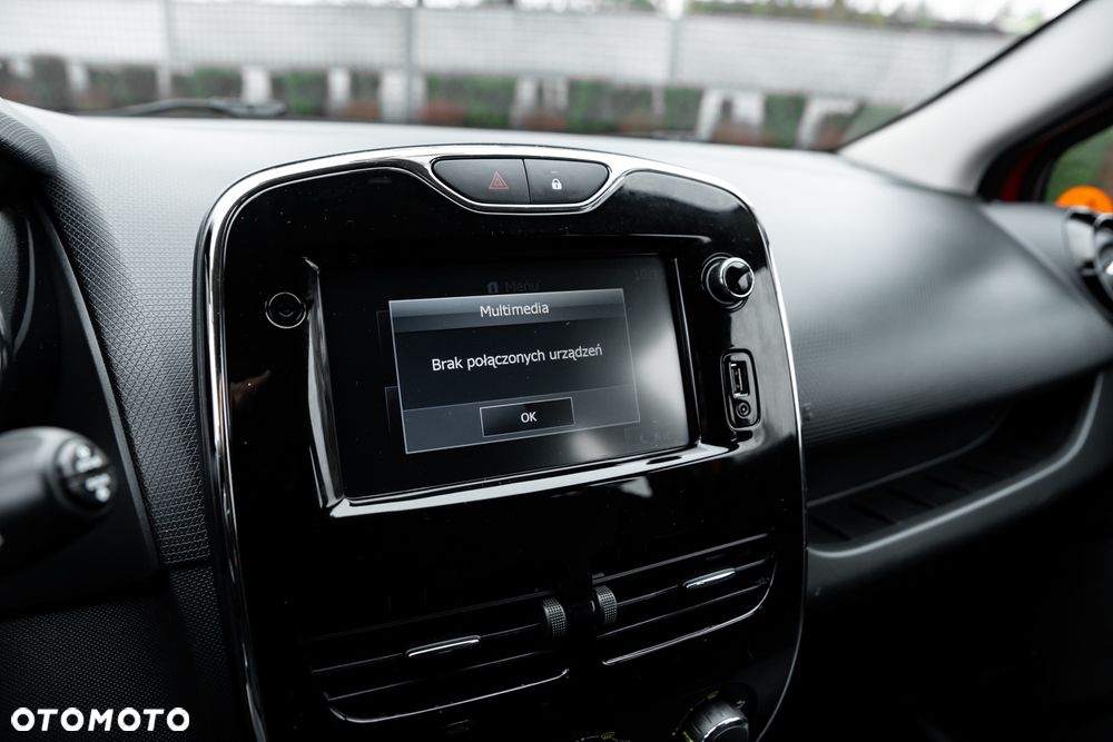 Renault Clio TCe 90 Limited - 37