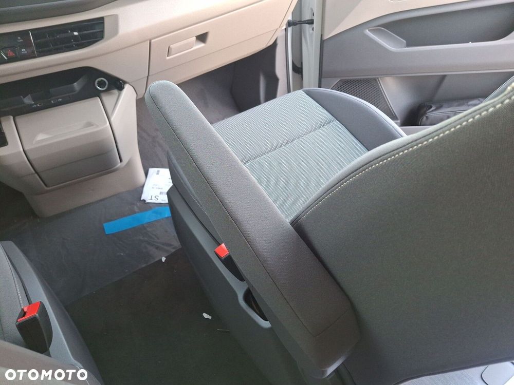 Volkswagen California - 39