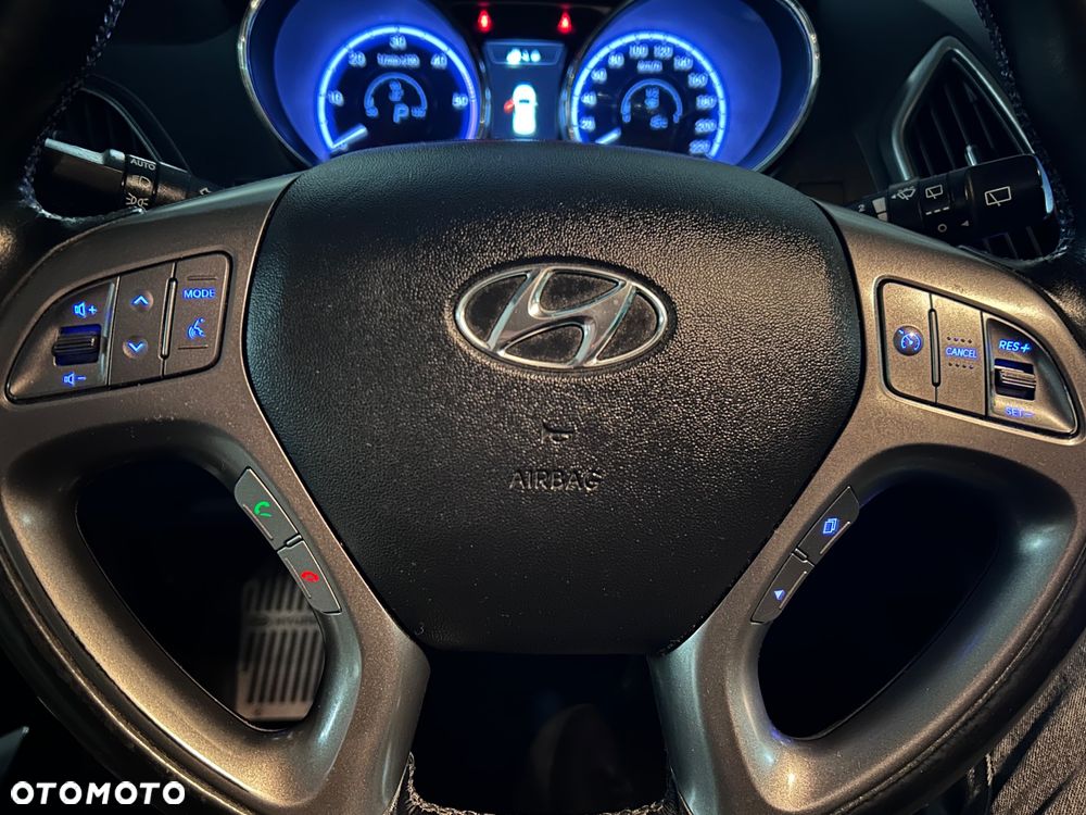 Hyundai ix35 2.0 CRDi Premium 4WD - 19