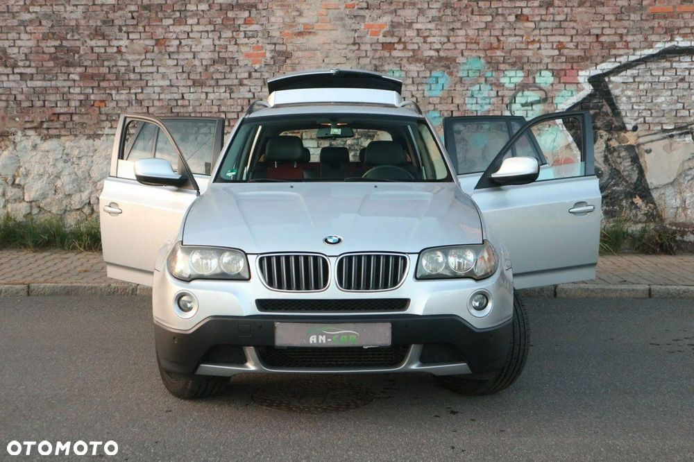 BMW X3 xDrive18d - 14