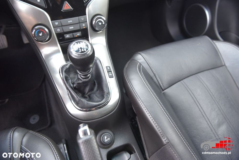 Chevrolet Cruze - 28