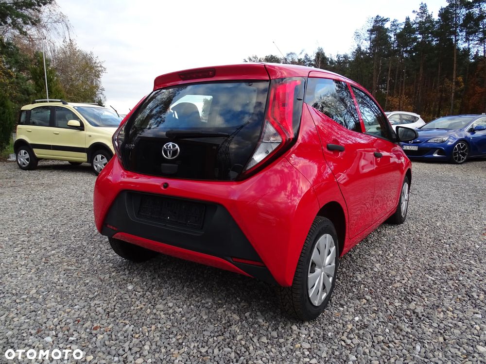 Toyota Aygo - 12