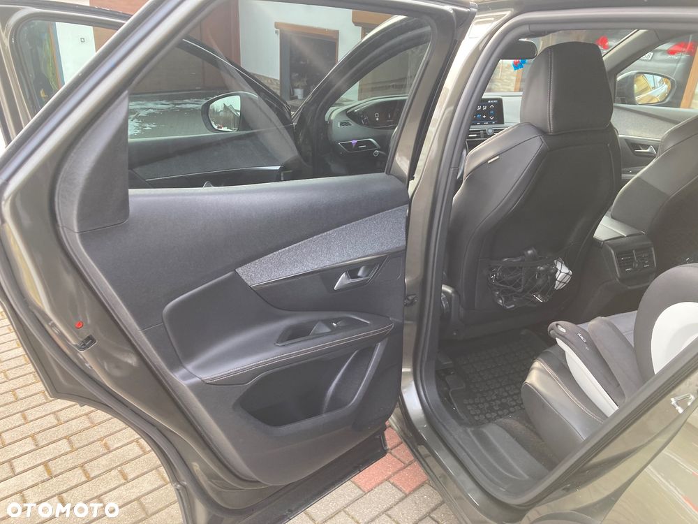 Peugeot 3008 - 18