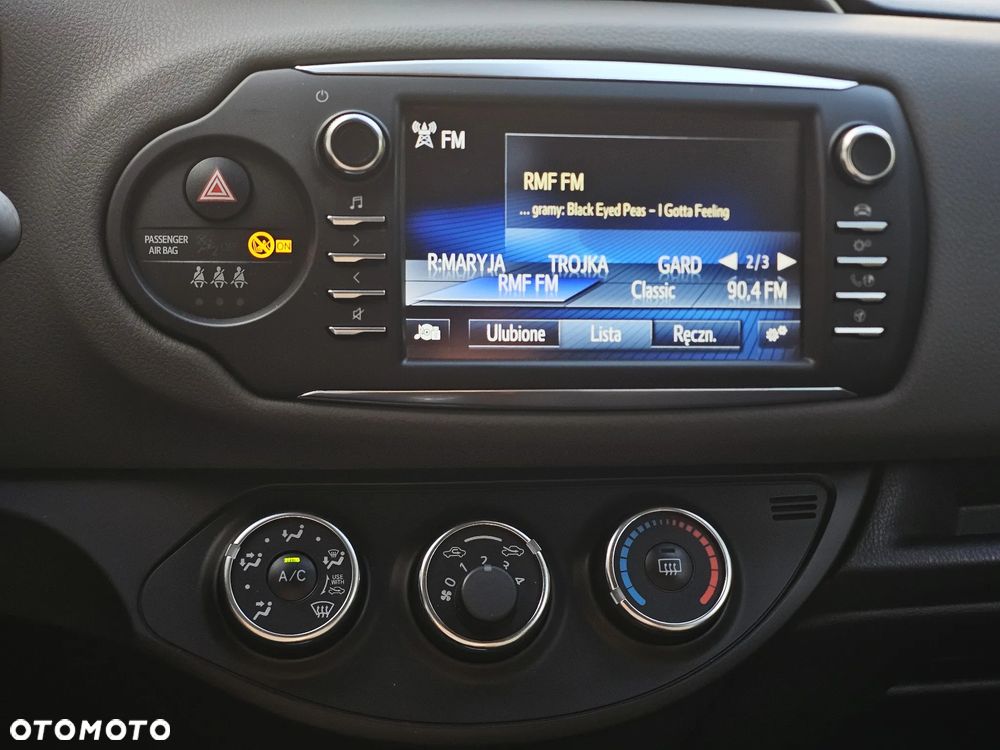 Toyota Yaris 1.5 Premium - 16