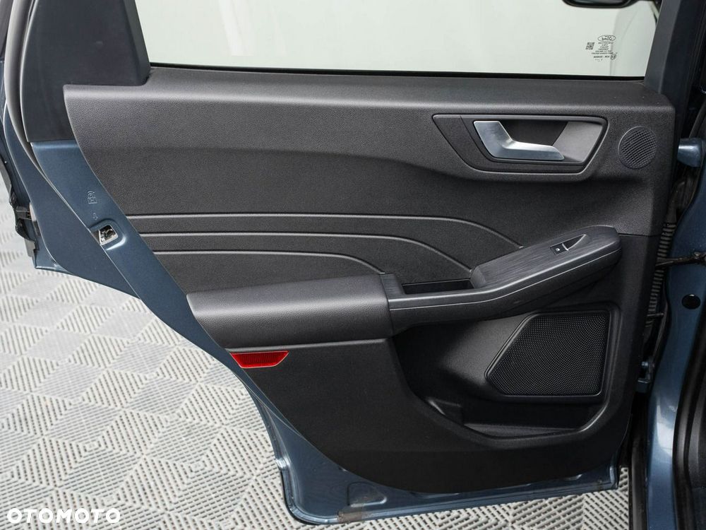 Ford Kuga 2.5 FHEV AWD Titanium X - 26