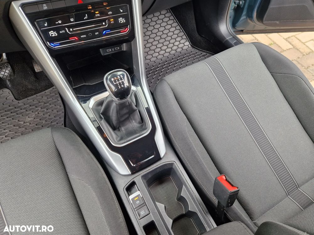 Volkswagen T-Roc 1.0 TSI Design - 17
