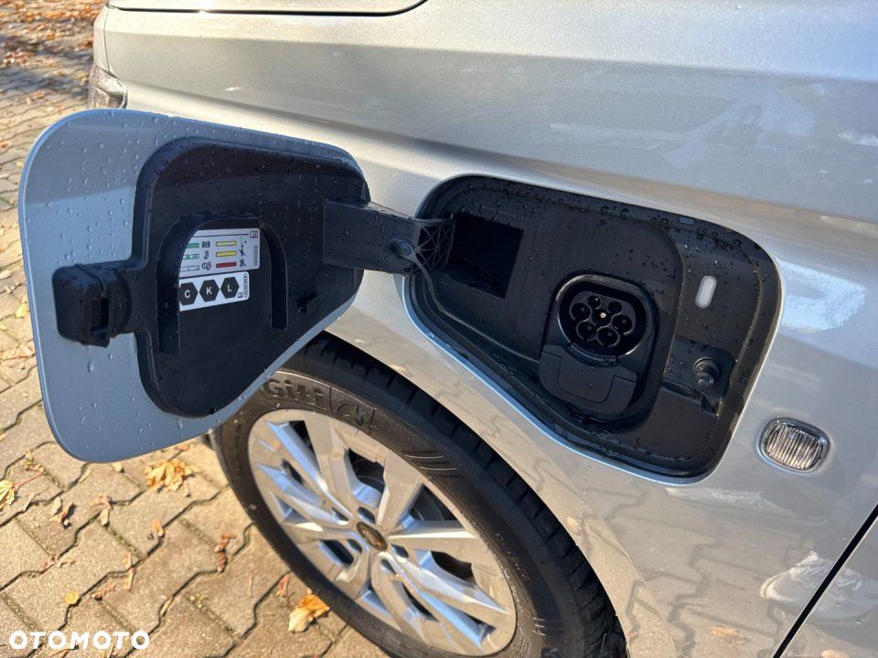 Ford Tourneo Connect - 37