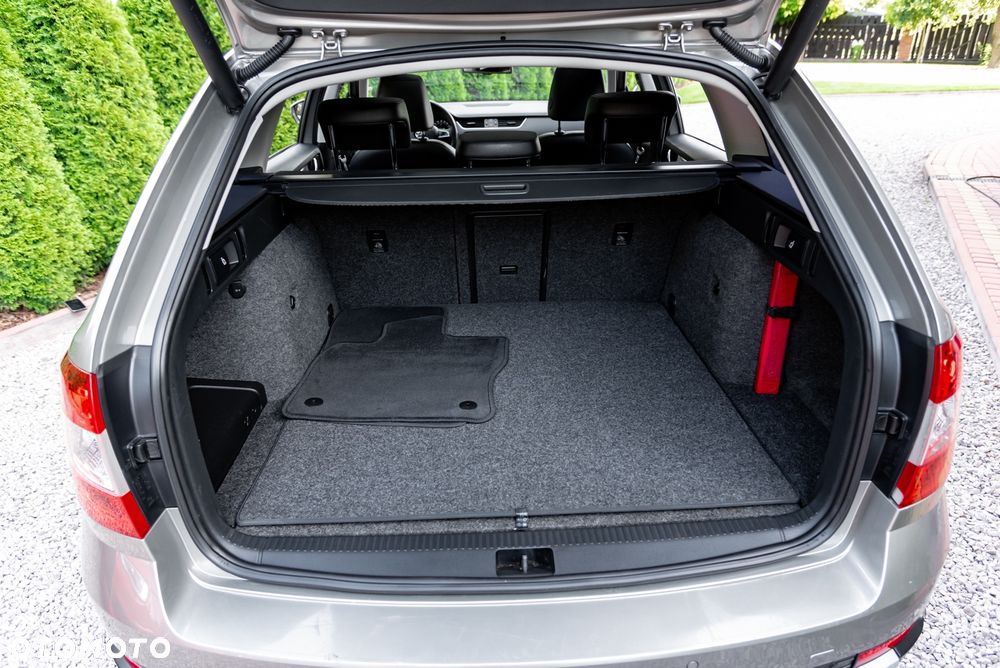 Skoda Octavia 2.0 TDI 4x4 DSG Scout - 20