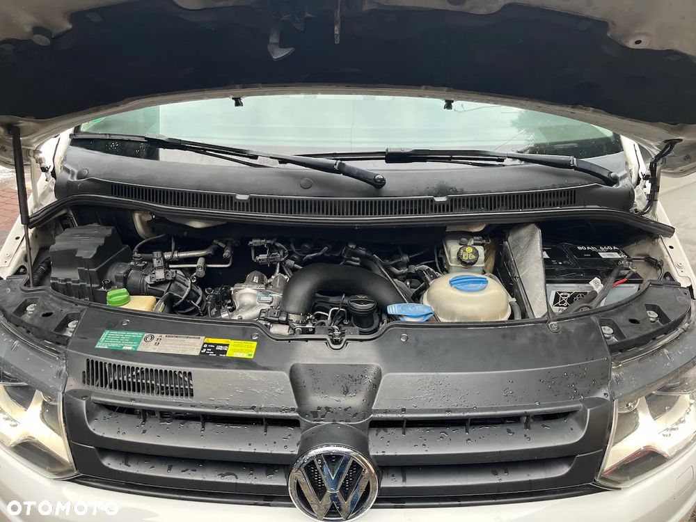 Volkswagen Transporter - 14