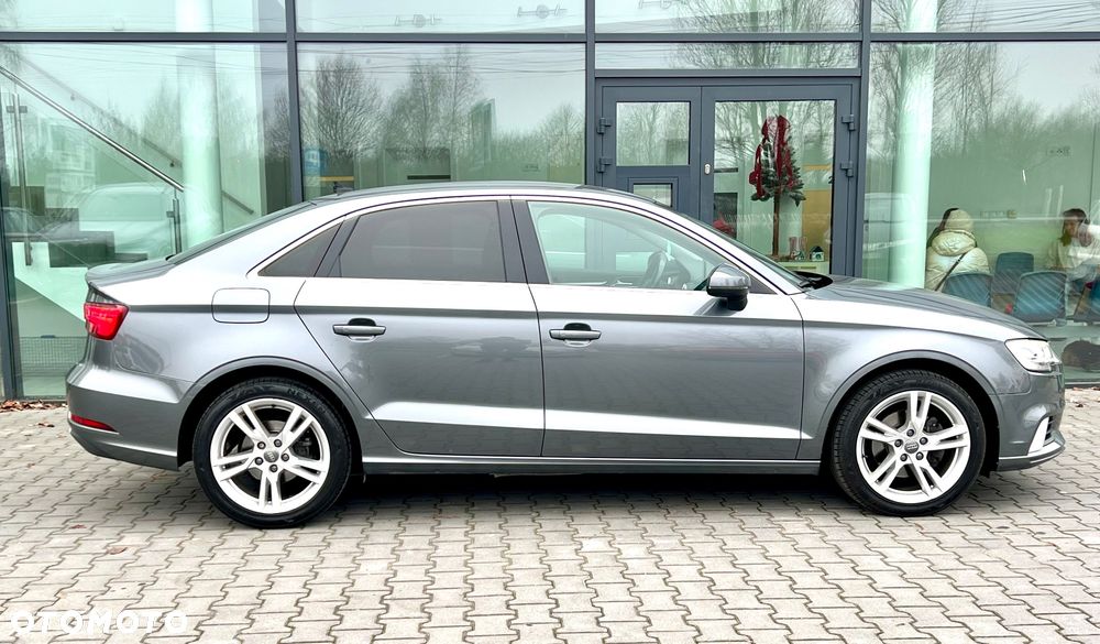 Audi A3 Limousine 35 TFSI Sport S tronic - 2