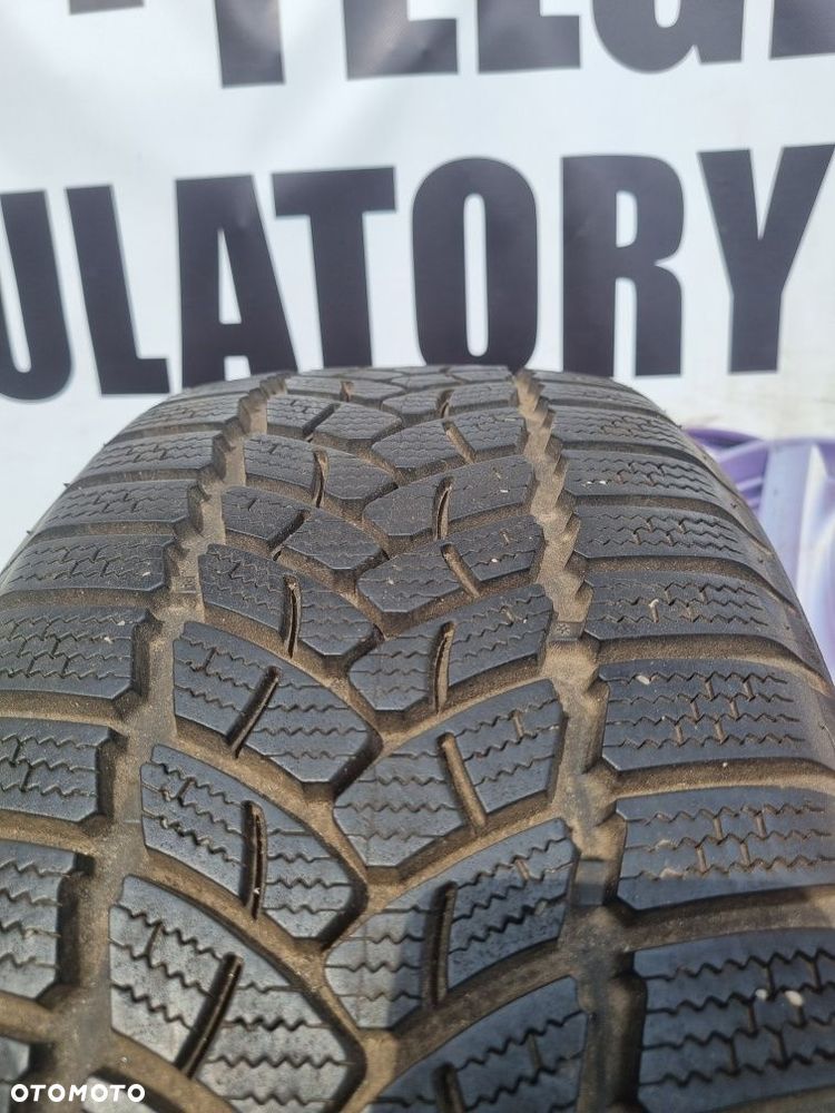 225/55 R17 Firestone Winterhawk 3