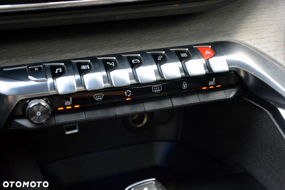 Peugeot 5008 BlueHDi 180 EAT6 GT - 32