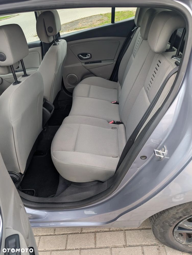 Renault Megane 1.5 dCi Expression - 11