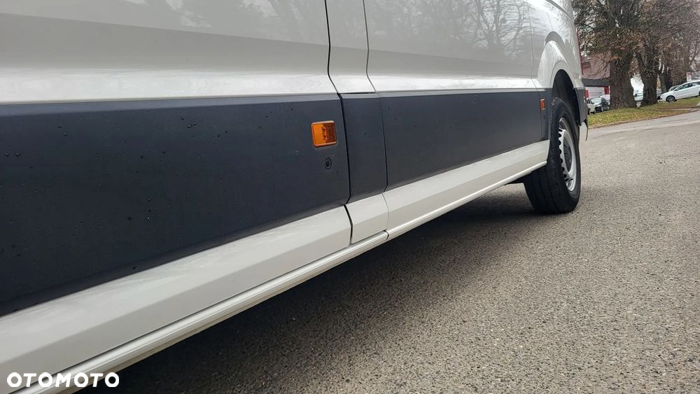 Volkswagen Crafter - 27