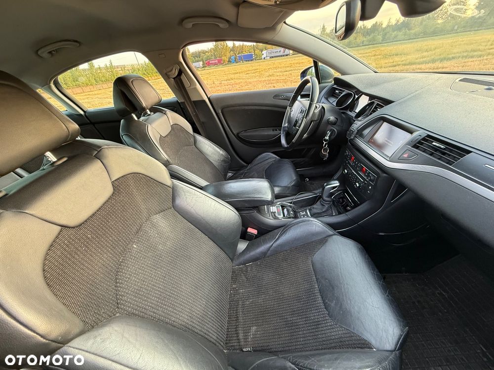 Citroën C5 2.7 HDi V6 Exclusive - 6