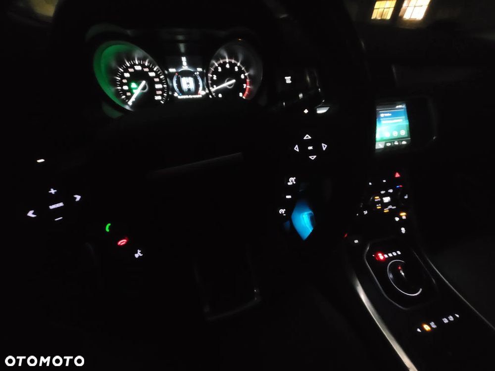 Land Rover Range Rover Evoque 2.0Si4 HSE Dynamic - 32