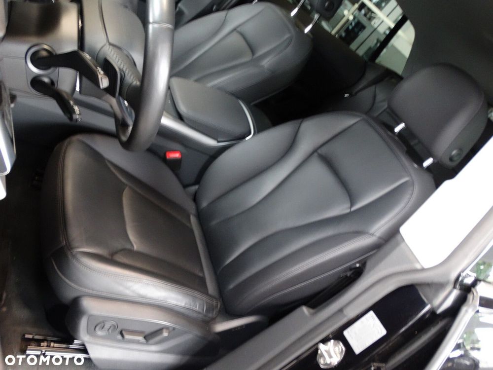 Audi Q8 - 9