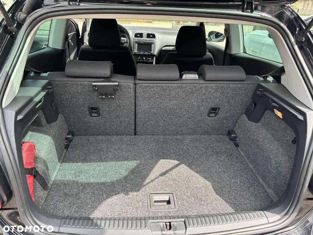 Volkswagen Polo 2011 photo 3