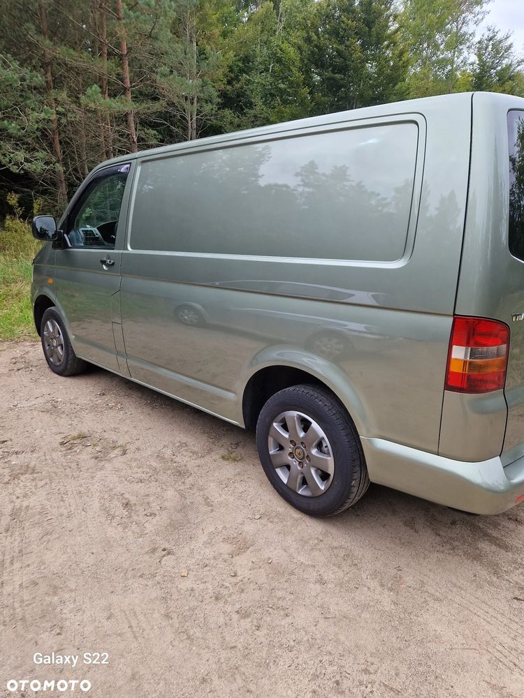 Volkswagen Transporter - 18