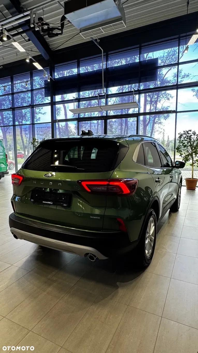 Ford Kuga 2.5 FHEV FWD Titanium - 3