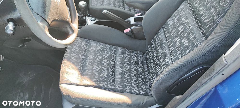 Peugeot 307 HDi 110 Tendance - 16