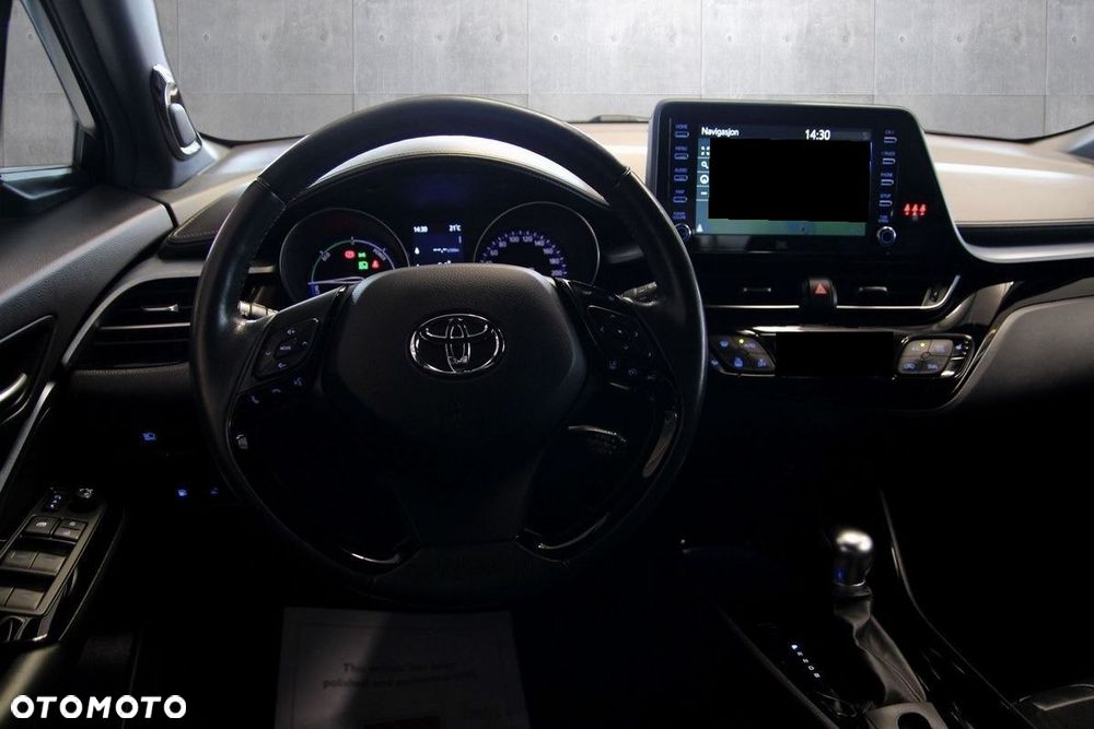 Toyota C-HR Lounge - 8