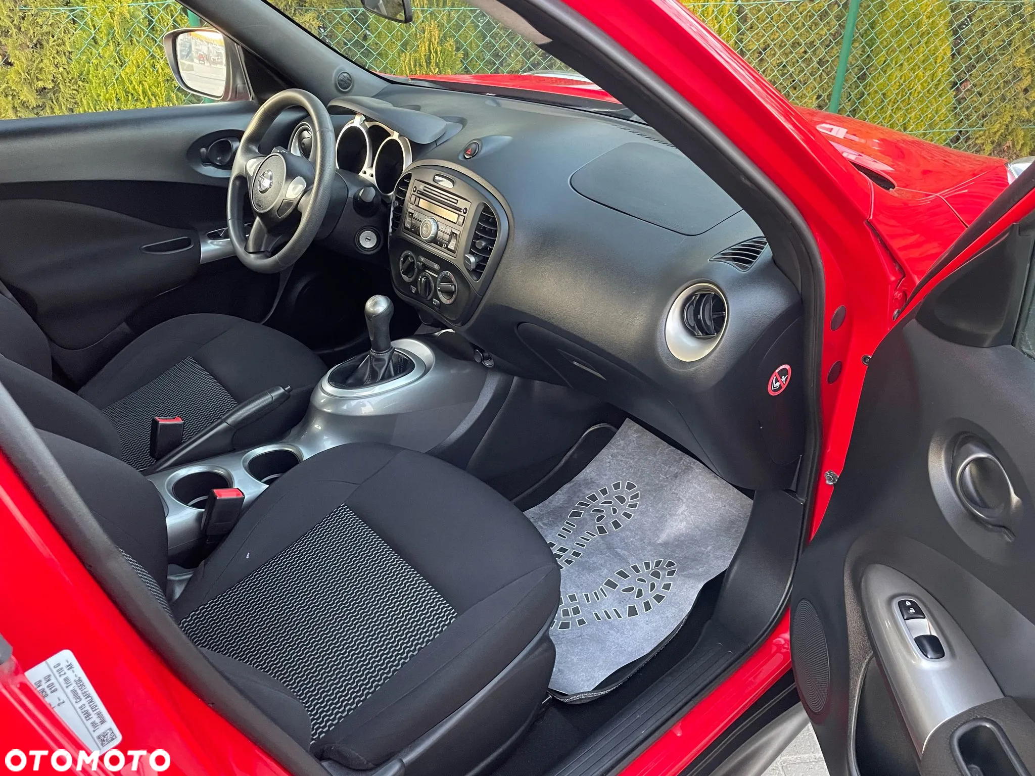 Nissan Juke 1.6 Visia - 4