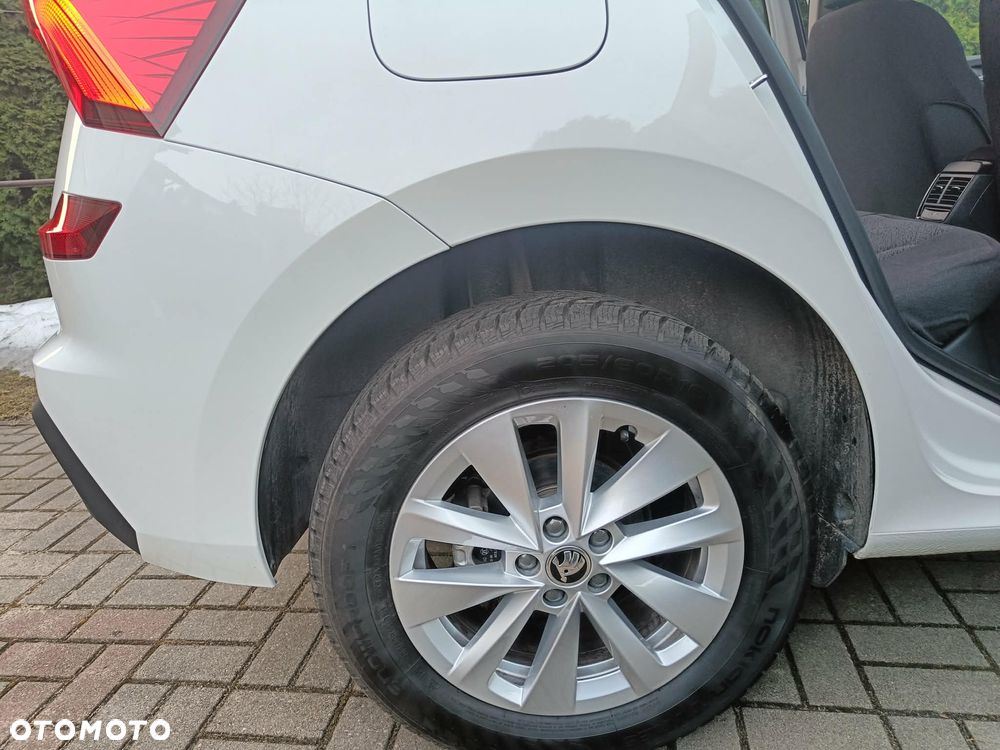 Skoda Kamiq 1.5 TSI Selection - 6