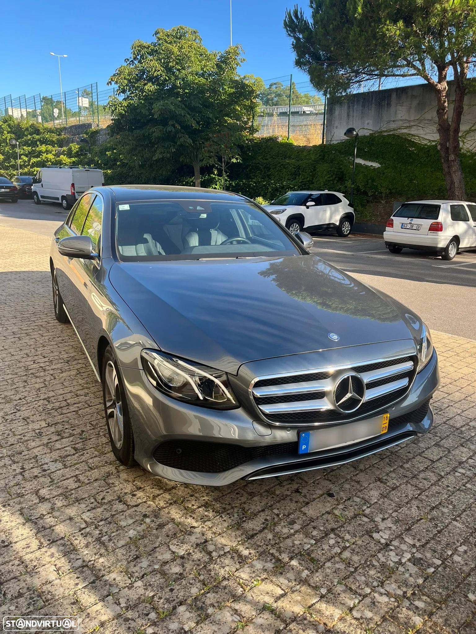 Mercedes-Benz E 220 d Avantgarde - 3